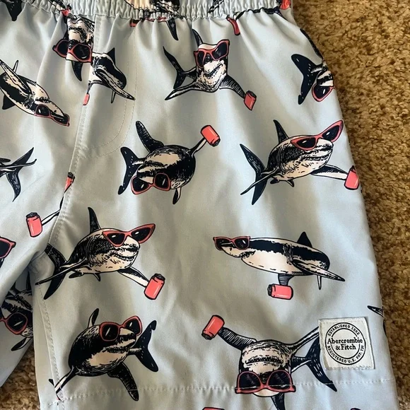 Abercrombie Kids Swim Trunks- Size 7/8 - Picture 1 of 5